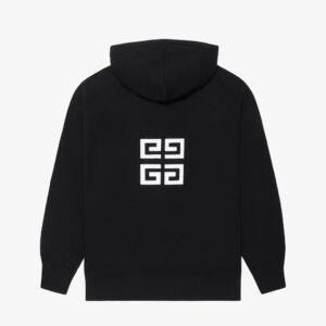 Wrap Yourself in Comfort: Trendy and Cozy Hoodie Selection