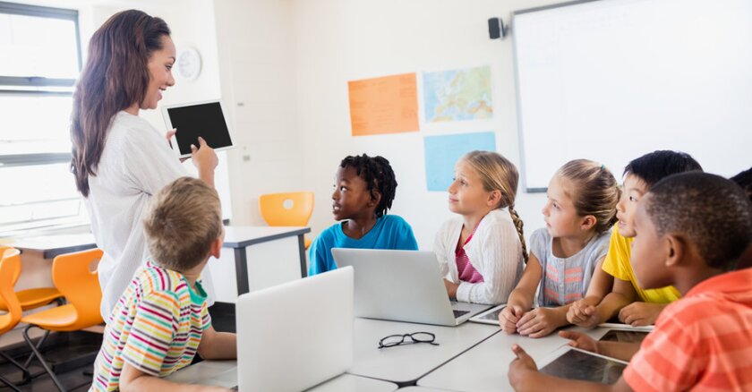 Technology in Transforming the Classroom Experience