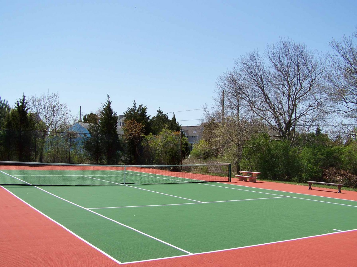 When Is the Best Time to Install Tennis Courts?