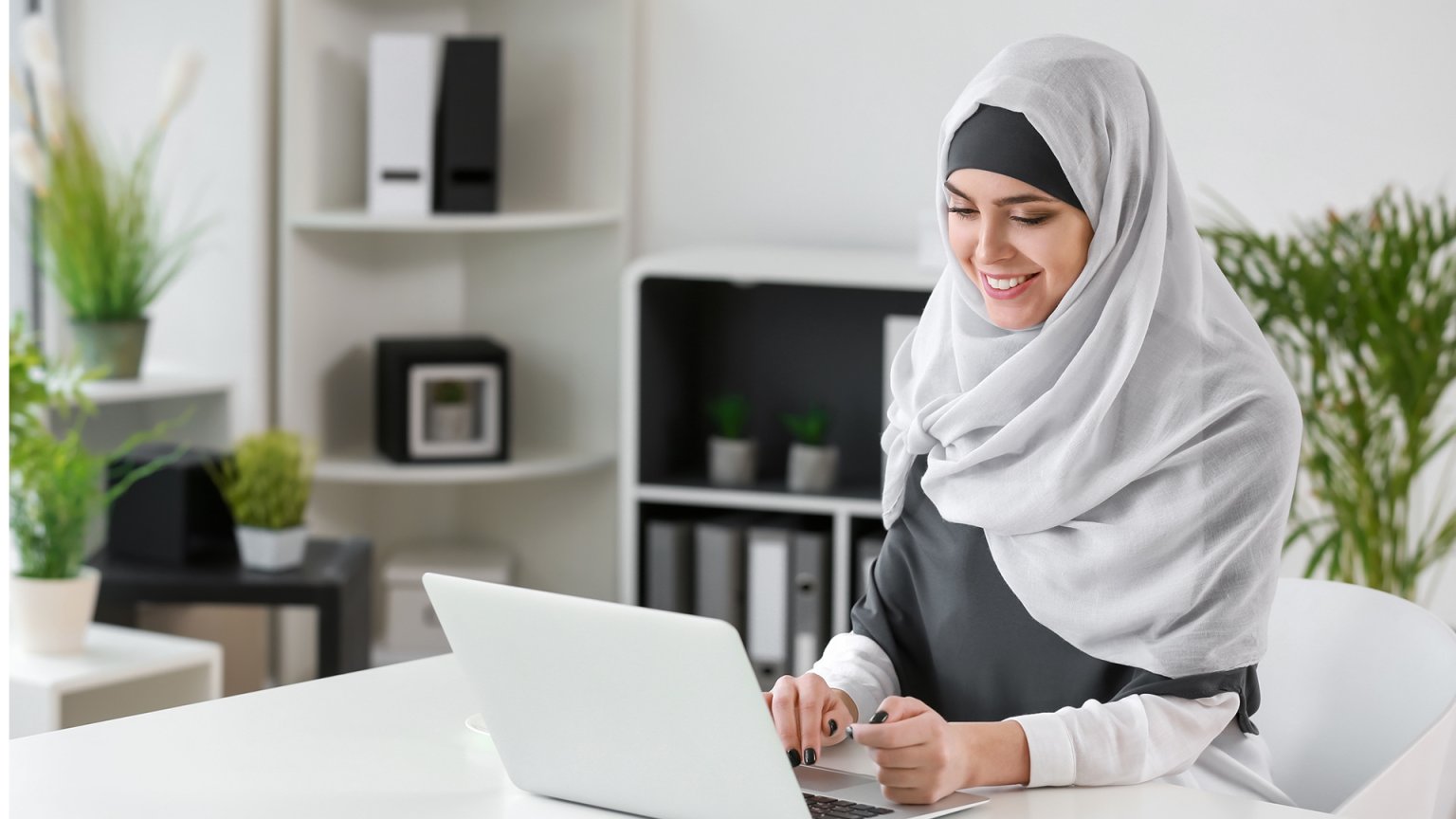 Guide for Muslim Entrepreneurs: Maximizing the Muslim Business Directory