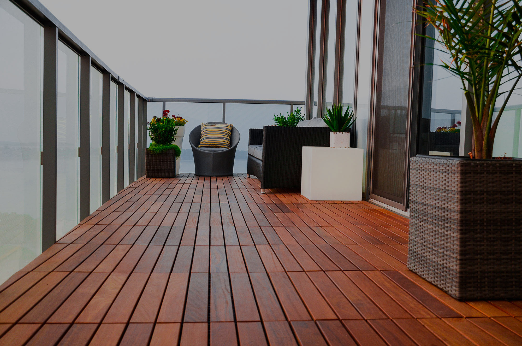 “Preserving Aesthetic and Integrity: The Importance of Waterproofing Deck in Los Angeles”